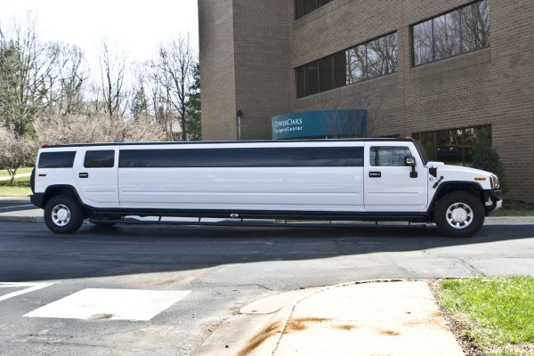 Hummer Limo rental DC